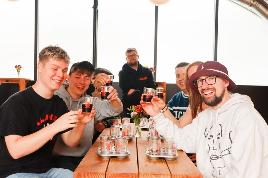 3 Locks Brewing Company: Guided tasting and brewery tour - The welcome beer sets the tone
