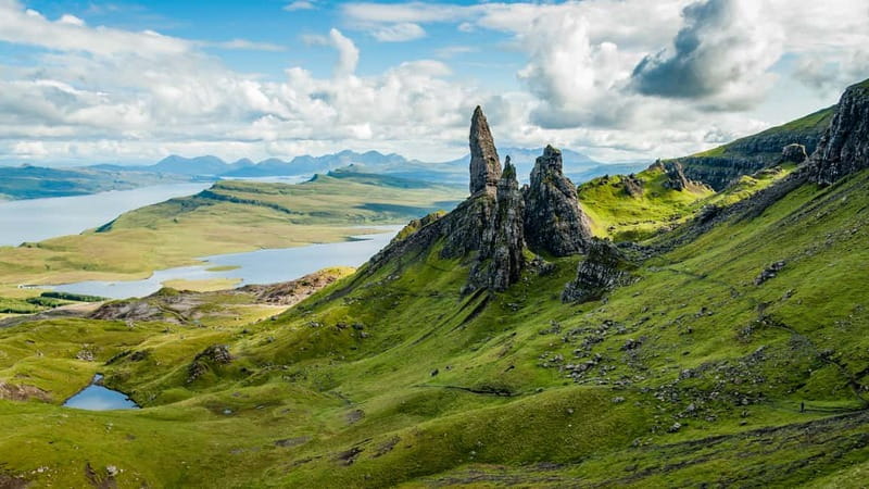 5-Day Tour to Isle of Skye, Oban, St Andrews and Highlands - Day 2: Glencoe, Glenfinnan, and Eilean Donan