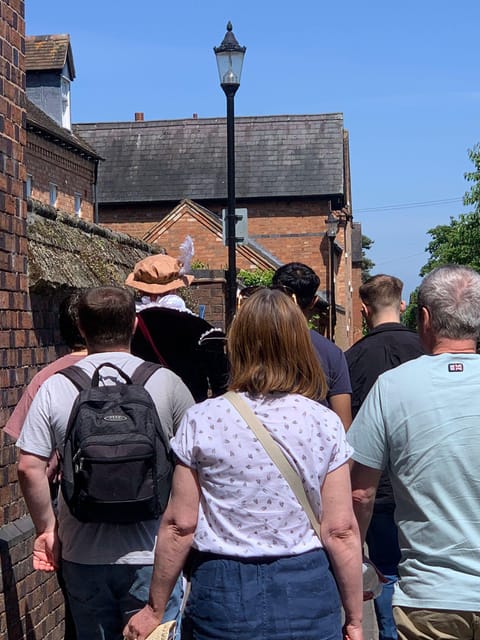 A tour of Warwick with Queen Elizabeth's secret lover - Walking the lanes and landmarks of Warwick
