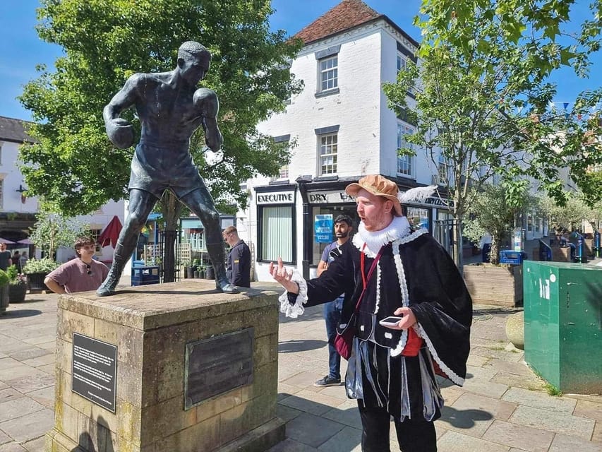 A tour of Warwick with Queen Elizabeth's secret lover - From Æthelflæd to Tudor Warwick