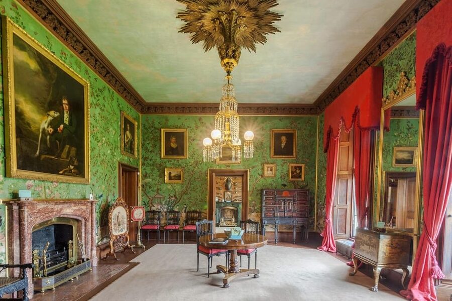 Abbotsford: House, Chapel and Garden Ticket - Getting There from Edinburgh and Tweedbank