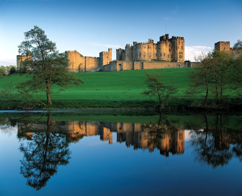 Alnwick: Alnwick Castle Ticket - Grounds, Views, and Practical Walking