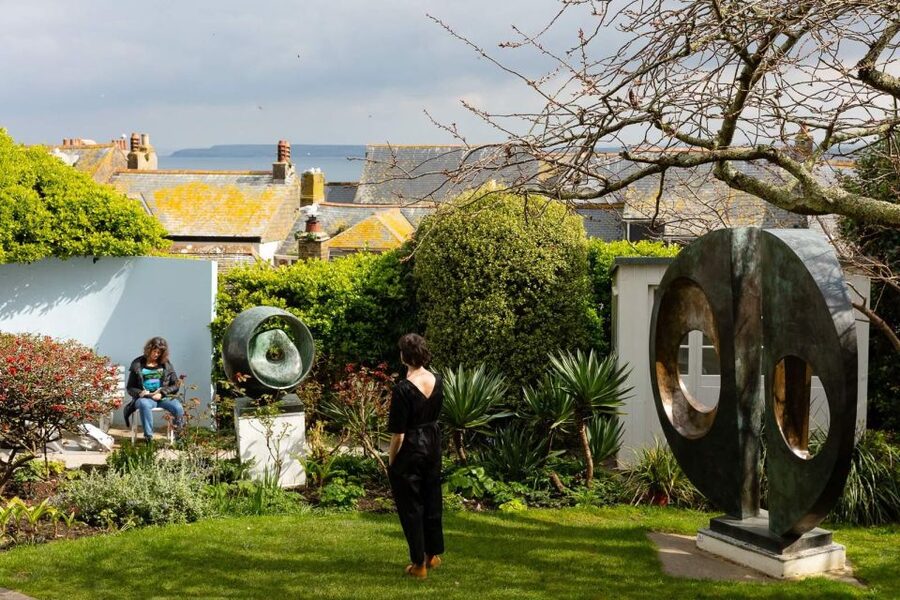 Barbara Hepworth Museum & Sculpture Garden: entry to site. - Step outside into the sculpture garden