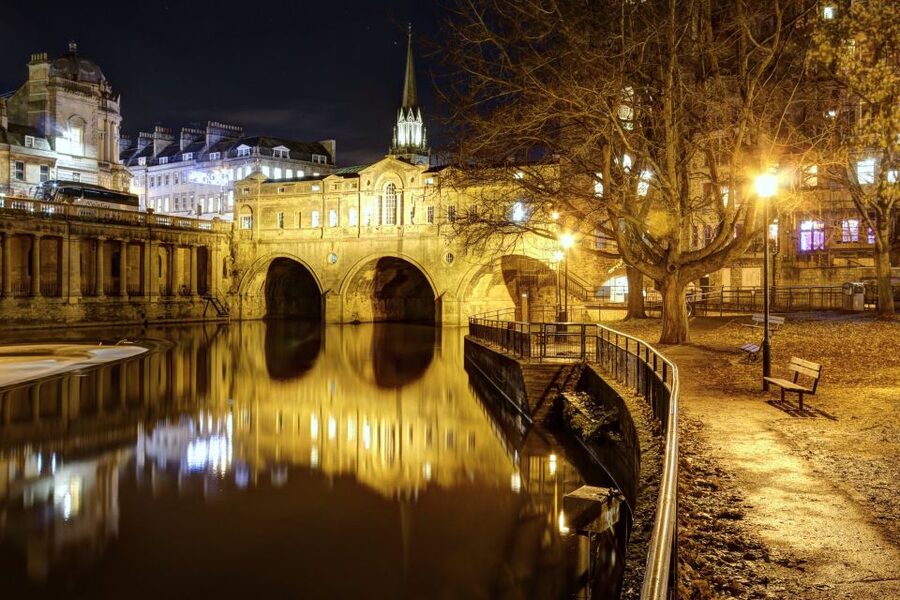 Bath: 90-Minute Private Ghost Walking Tour - Key things to know before booking