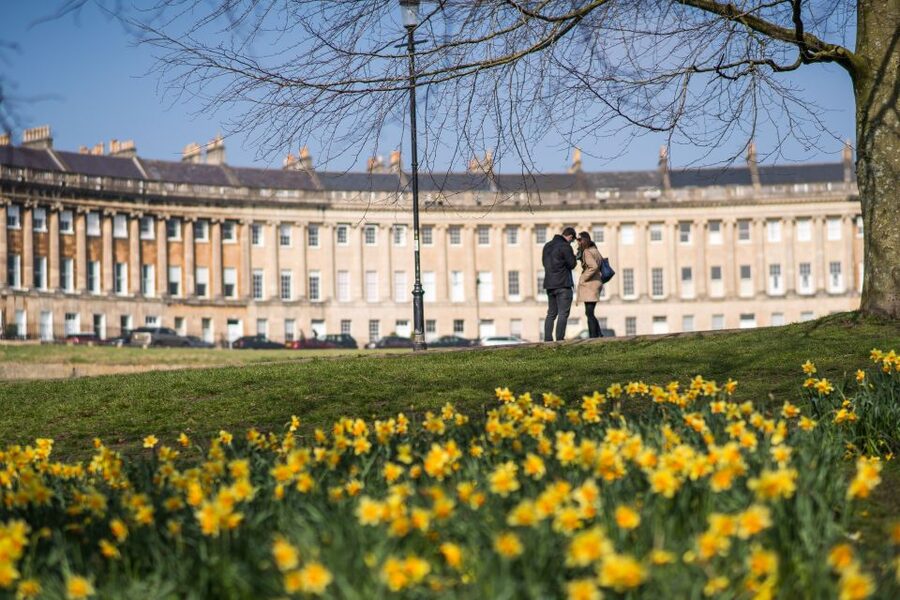 Bath: Bridgerton Filming Locations Walking Tour with Music - The Guildhall and Bath’s grand civic setting