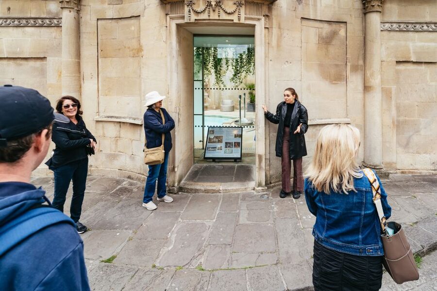 Bath: City Walking Tour with Optional Roman Baths Entry - The Circus, Bath’s cleverest circle