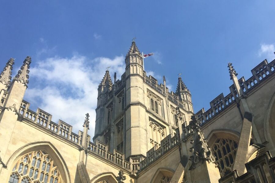 Bath: Guided City Walking Tour with Entry To The Roman Baths - Queen Square adds a quieter piece of the route
