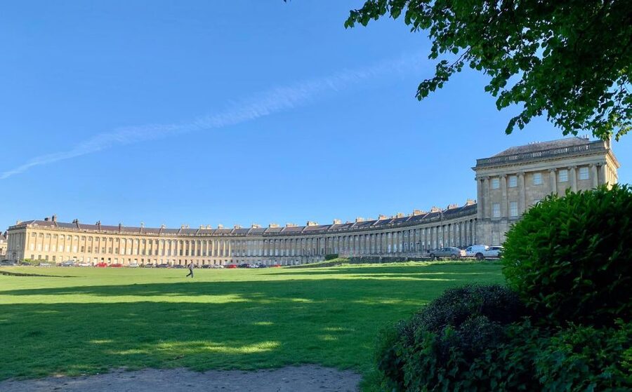 Bath: Private Unconventional History of Bath Walking Tour - What the private group format changes