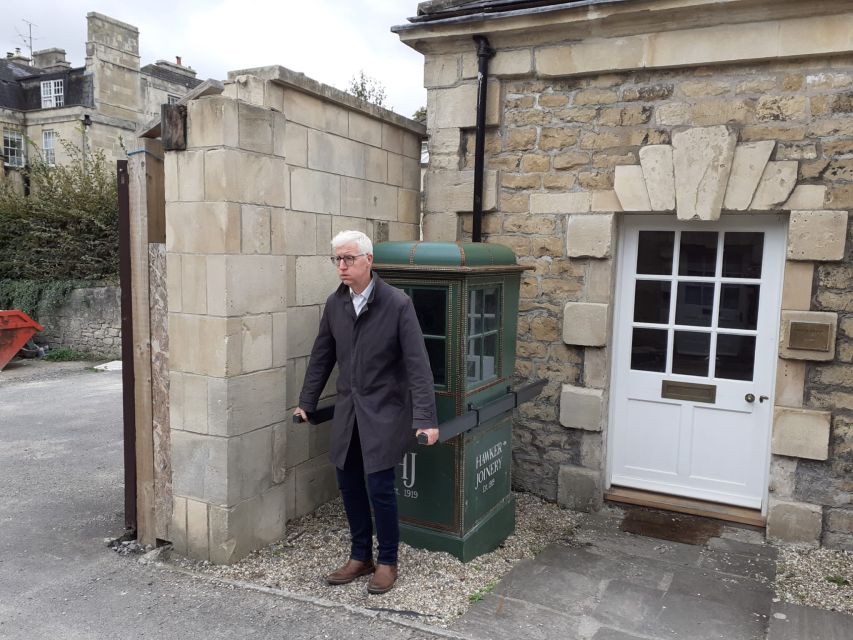 Bath: The Bad of Bath Walking Tour - Starting at Bath Abbey and finding your bearings