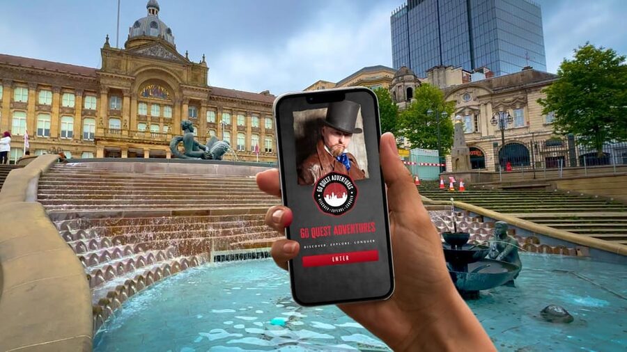 Birmingham: City Walking Tour and Exploration Game - Meeting the Floozy in the Jacuzzi