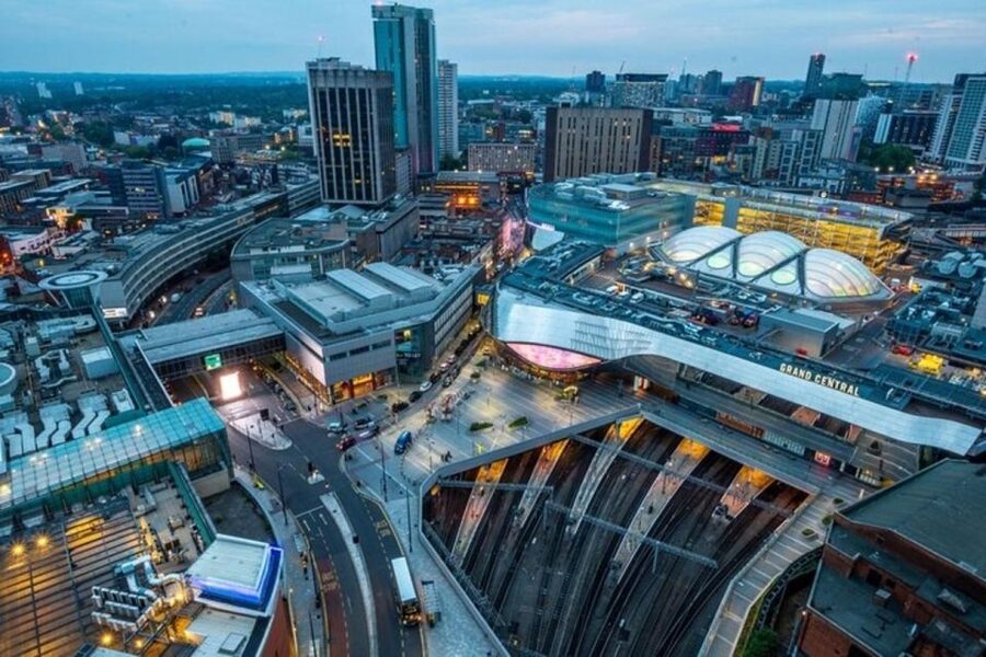 Birmingham : Must-see Attractions Private Walking Tour - Starting at 1 Church St in the city center