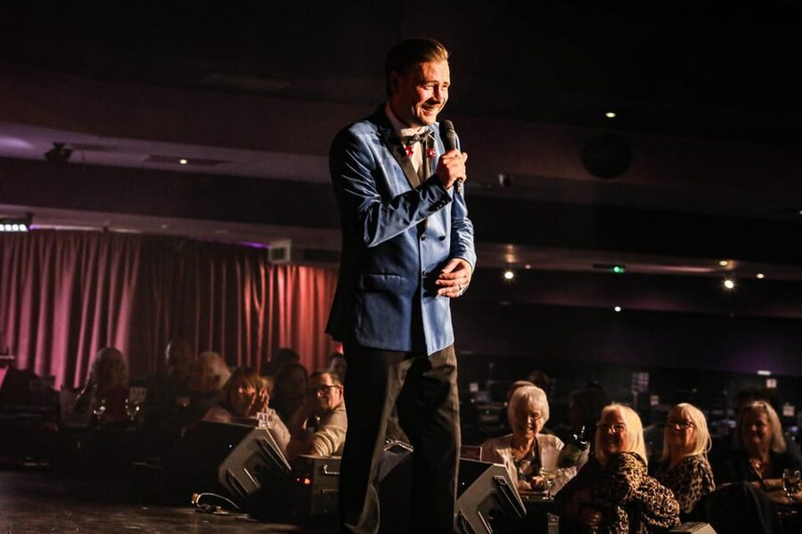 Blackpool: The Jersey Beats - Oh What A Nite! Music Show - Key points to know before booking