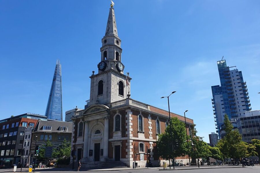 Booze, Brothels & the Bard: London's Bawdy Borough - London Bridge and the crossing into Bankside