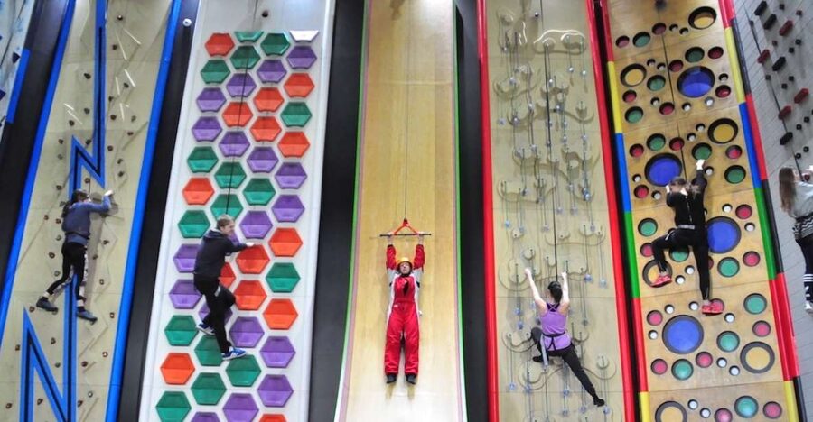 Bournemouth: RockReef Indoor Clip ‘n Climb Entry Ticket - Speed Climb turns it into a race