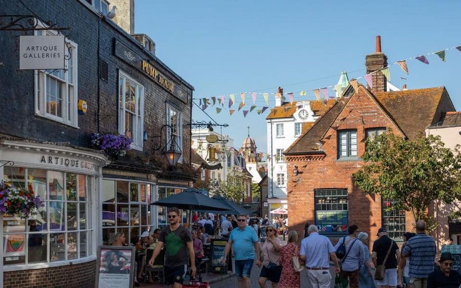 Brighton: City Walking Tour & Exploration Game - What to Pack and How to Prepare
