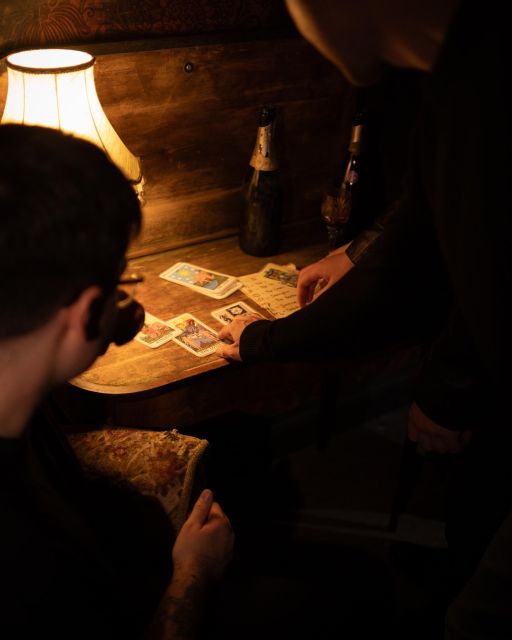 Brighton: The Prince's Panic Murder Mystery Experience - Searching the mansion for clues