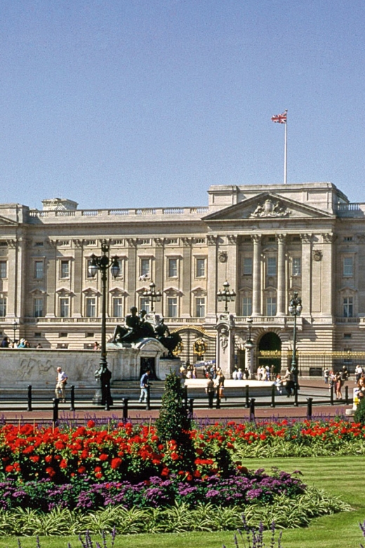 Buckingham Palace and Stonehenge Tour - What the $137.39 price covers