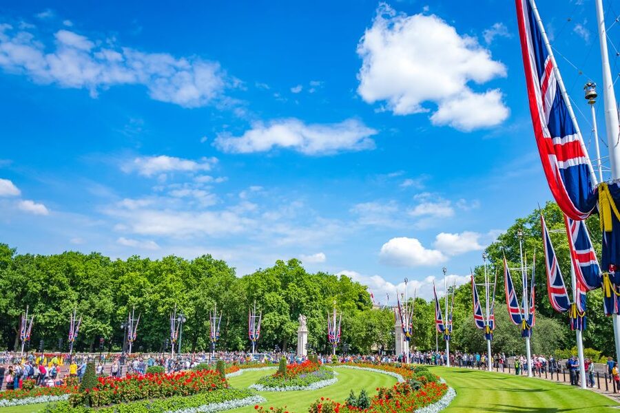 Buckingham Palace Exterior and Royal History Private Tour - Key points to know before booking