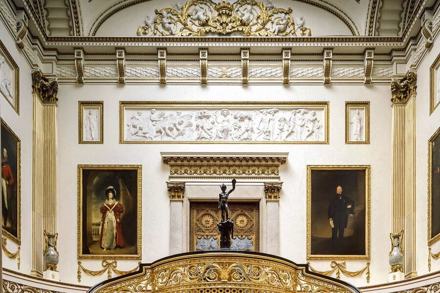 Buckingham Palace: The State Rooms Entrance Ticket - Passing security and preparing for the rooms