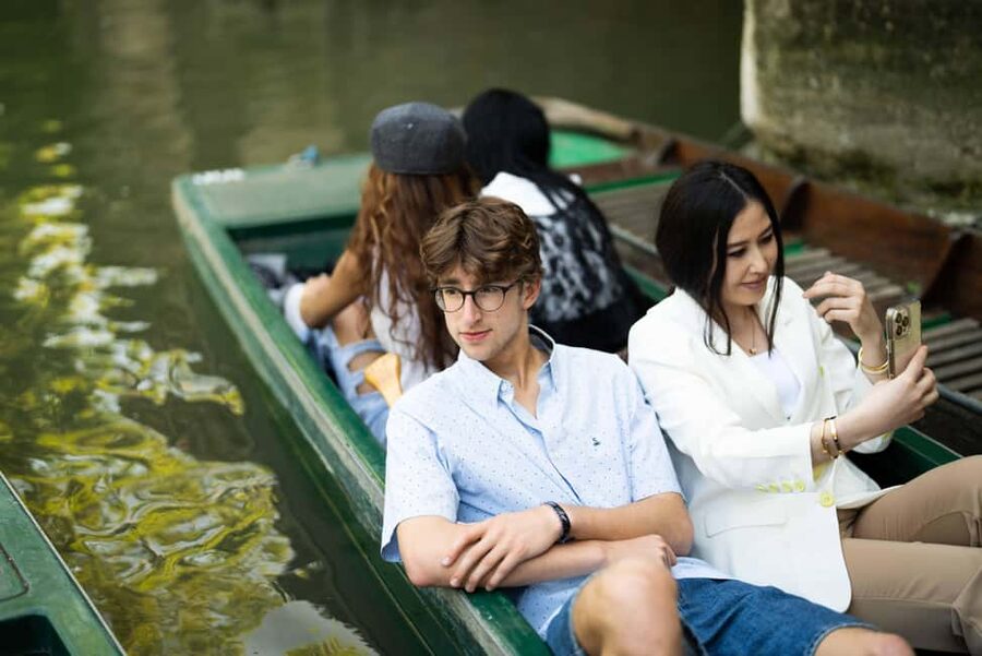 Cambridge: Alumni-Led Walking & Punting Tour w/Kings College - Key points to know before booking