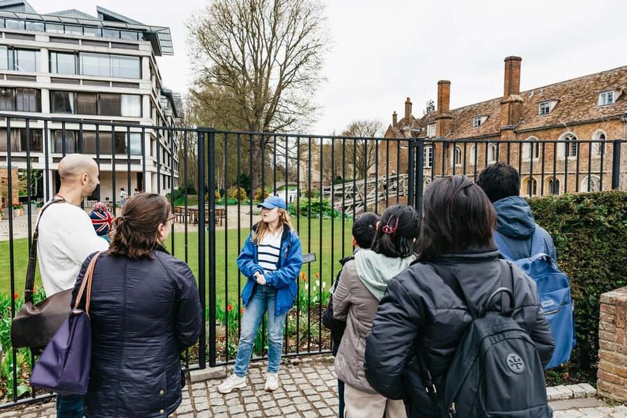 Cambridge: Alumni-Led Walking Tour w/ King's College Option - The Senate House and Great St Marys