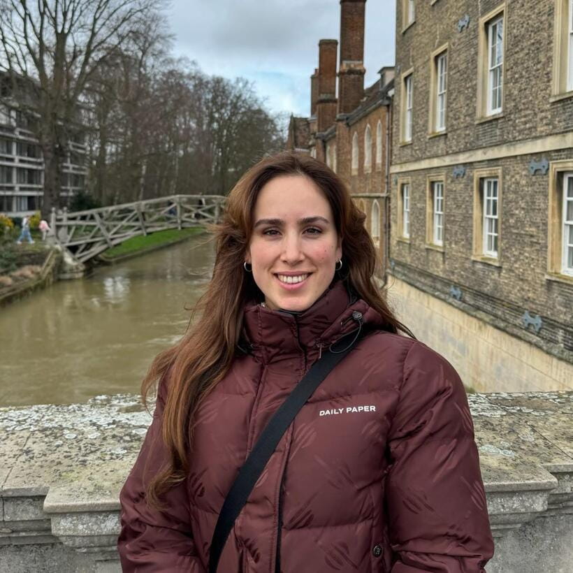 Cambridge: Alumni-Led Walking Tour w/ King's College Option - Starting at Kings Parade
