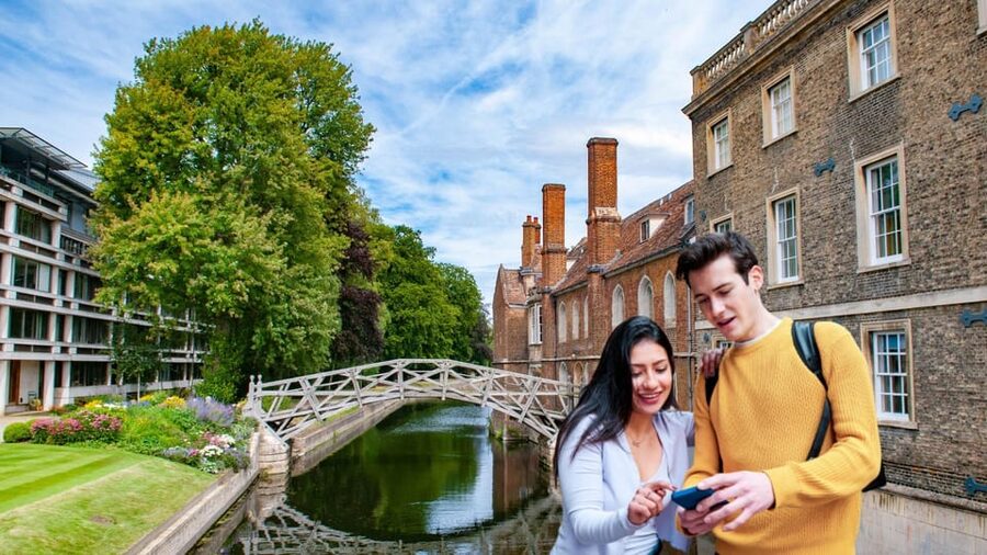 Cambridge: City Walking Tour & Exploration Game - Great St Mary’s church and the first clues