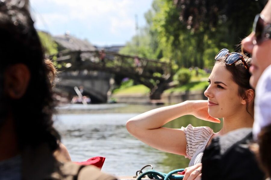 Cambridge: Private Chauffeured Punting Tour - The $133 private-group price