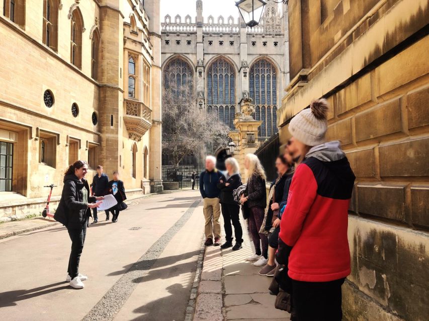 Cambridge: The Original Uncomfortable Cambridge™ Tour - Kings College and the familiar Cambridge image
