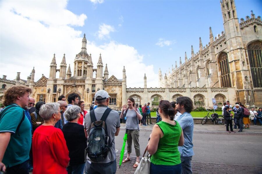 Cambridge: University Alumni Tour with Kings College Option - Why the chapel option matters so much