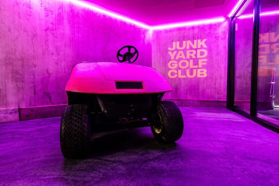 Camden: Junkyard Golf Club Tickets for 9 or 18 Holes - Gary: the smashed-up car course