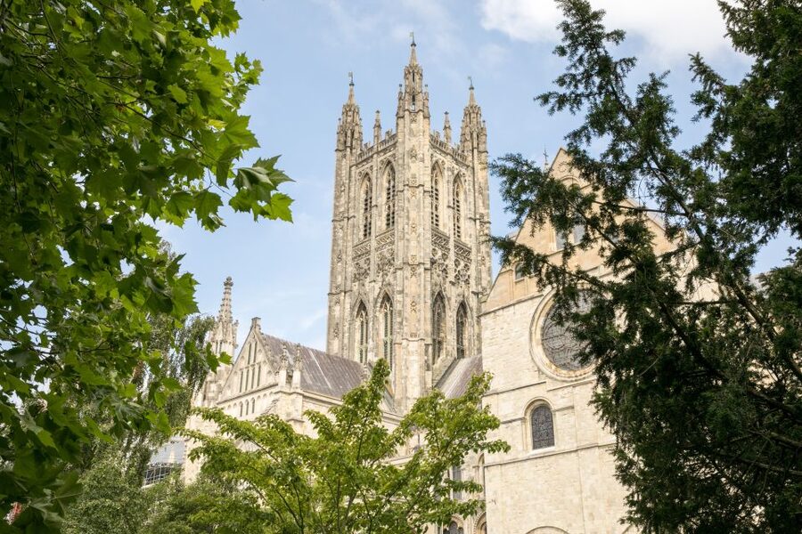 Canterbury Cathedral: Entry Ticket with Audio Guide - Should you book Canterbury Cathedral with the audio guide?