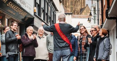 Walking Tour with Green Badge Guide