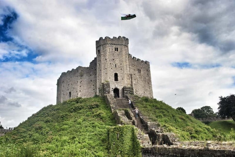 Cardiff Day Tour from London with Local Guide (Visit Wales) - Key points to know before booking