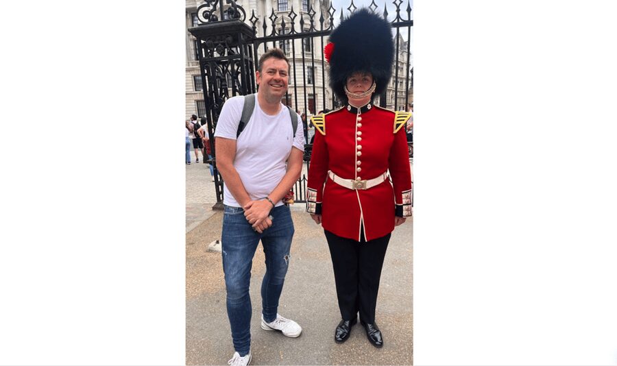 Changing of the Guard at Buckingham Palace - Buckingham Palace and the first royal view