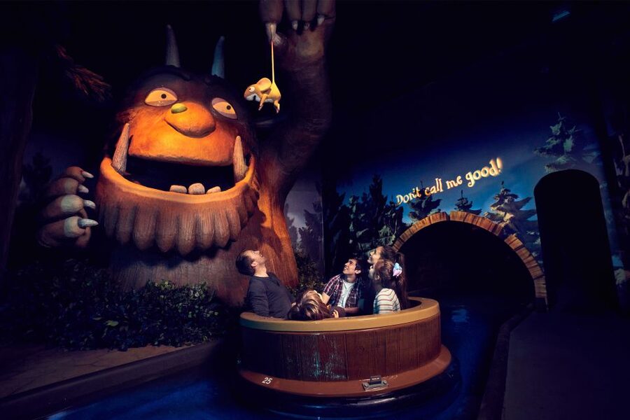 Chessington World of Adventures Resort: Entrance Ticket - Queues, ride operations, and the one-day limit