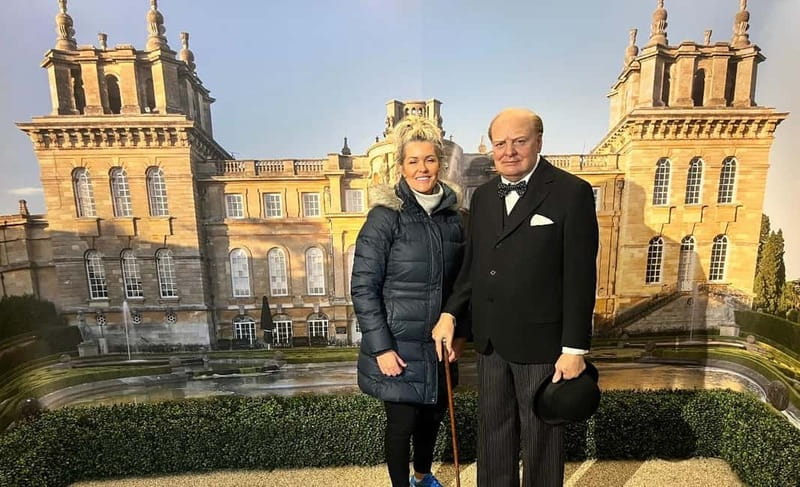 Churchill Tour at Blenheim Palace - Woodstock adds a real town between the grand stops