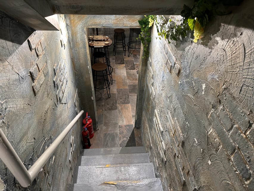 City of Bath: British Wine and Cheese Tasting Experience - Three English wines, served as a proper tasting