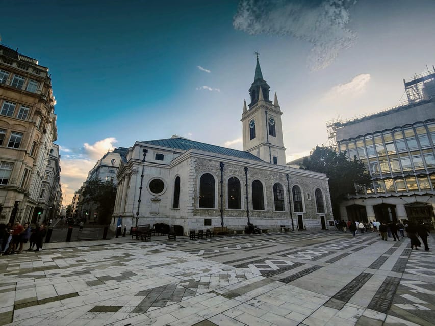 City of London Historical Walking Tour - Guildhall and the fight over royal authority