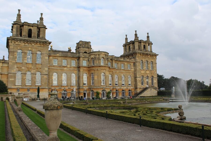Classic Cotswolds: Online Road Trip Travel Guide - Stroud, Slad, Berkeley, and the western valleys