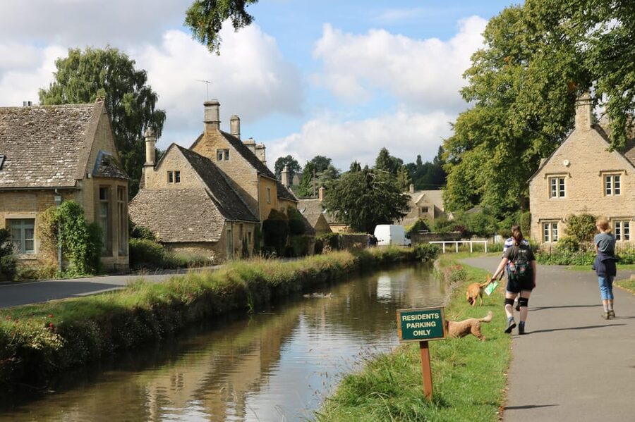Classic Cotswolds: Online Road Trip Travel Guide - Who will get the most from this guide