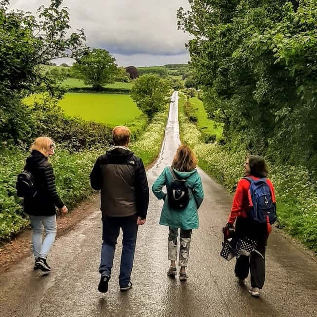 Cotswolds: One Day Cotswolds Walking Tour - Broadway Tower and the first countryside walk