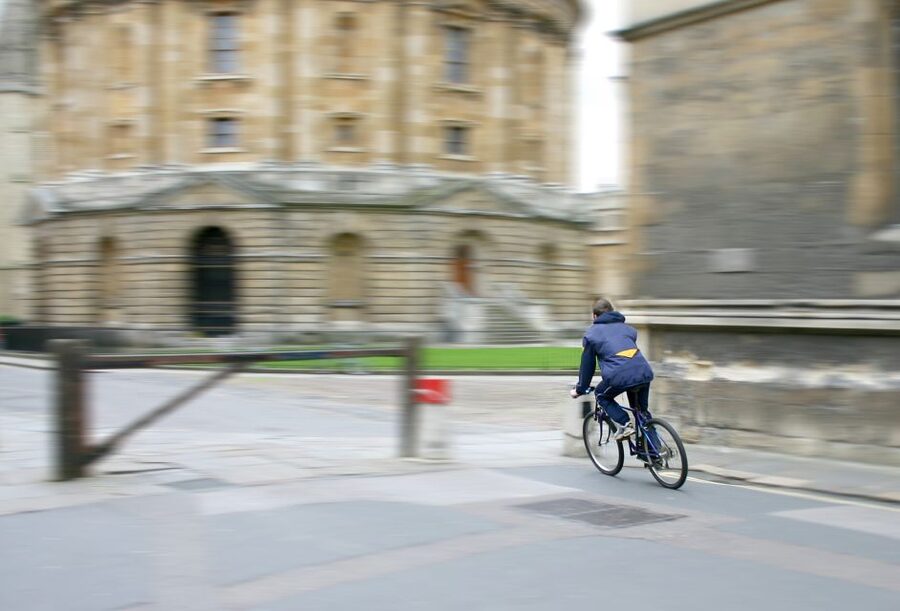 Discover Oxford: City & Countryside Cycling Tour - Iffley’s cottages and medieval church