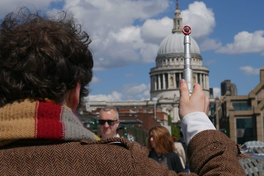 Doctor Who London Walking Tour - From classic episodes to the modern Doctor