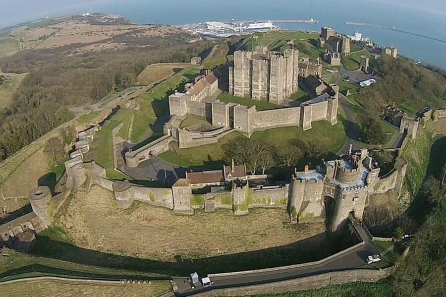 Dover, Canterbury, and Leeds Castle Private Tour - Canterbury puts the old city in the middle