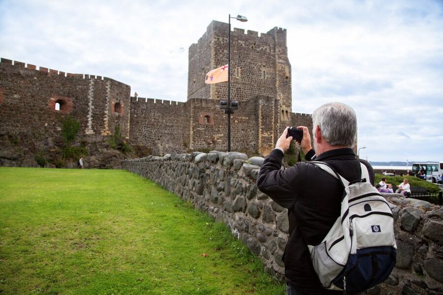 Dublin: Giant's Causeway & Glens of Antrim Day Tour - What the $175 price really buys