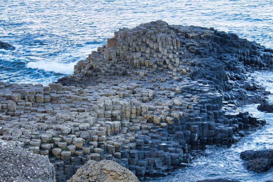 Dublin: Giant's Causeway & Glens of Antrim Day Tour - The 6:50 AM Enterprise train from Dublin