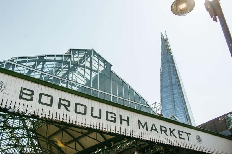 Eating London: Southwark & Bankside Food Tour - A small group makes the guide matter