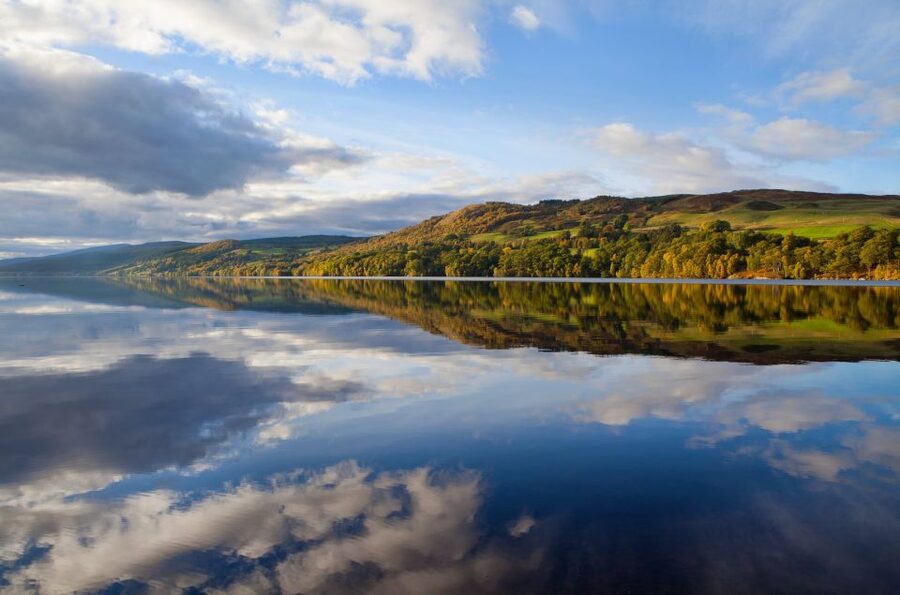 Edinburgh: 5-Day Outer Hebrides and Highlands Tour - Day one: Dunkeld, the Grampians, and the ferry to Stornoway