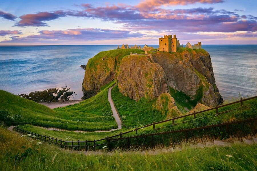 Edinburgh: Aberdeenshire, Balmoral Castle & Northeast Coast - Aberdeen after dark
